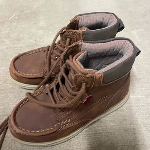 Boys Levi boots